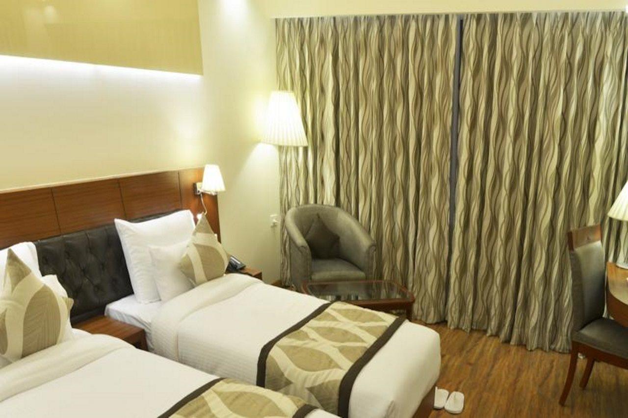 ניו דלהי Hotel Regent Grand מראה חיצוני תמונה