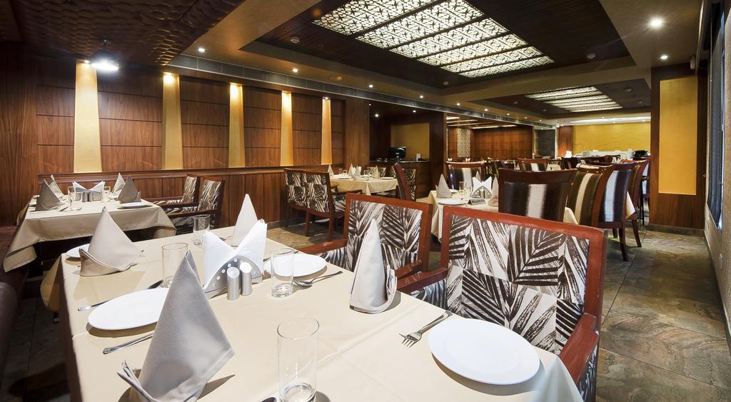 ניו דלהי Hotel Regent Grand מראה חיצוני תמונה