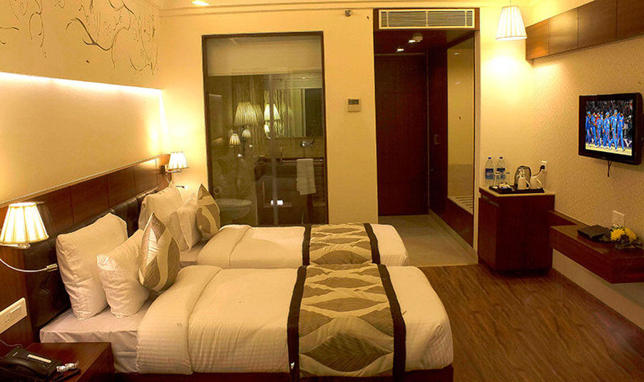 ניו דלהי Hotel Regent Grand מראה חיצוני תמונה