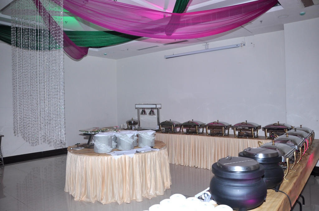 ניו דלהי Hotel Regent Grand מראה חיצוני תמונה